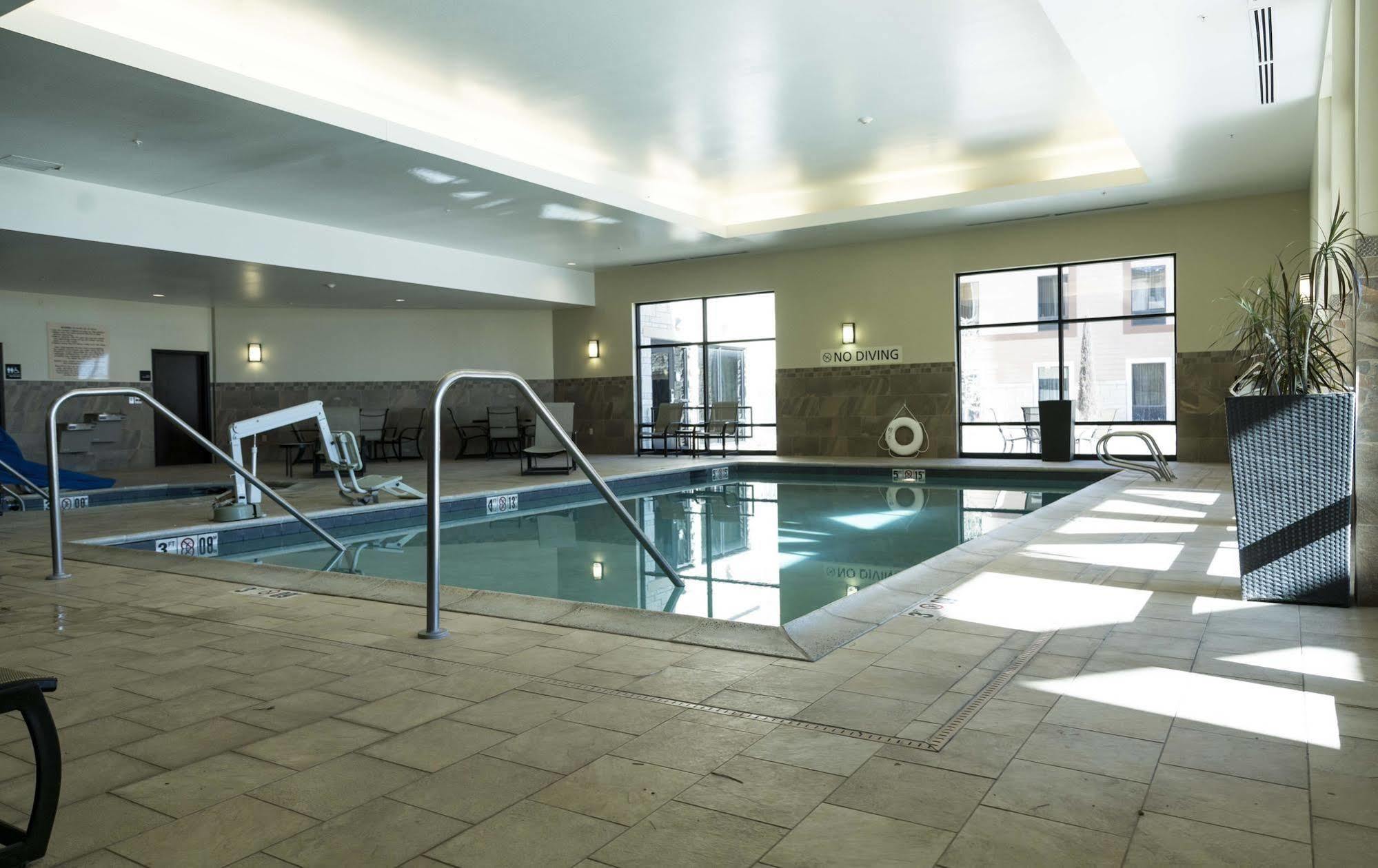 Hampton Inn & Suites I-35/Mulvane Extérieur photo